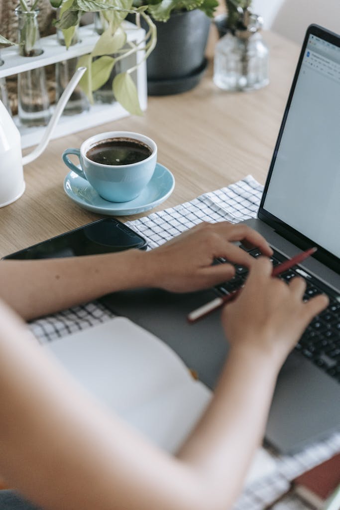 Simplifiez vos démarches administratives avec Agence Avenir
